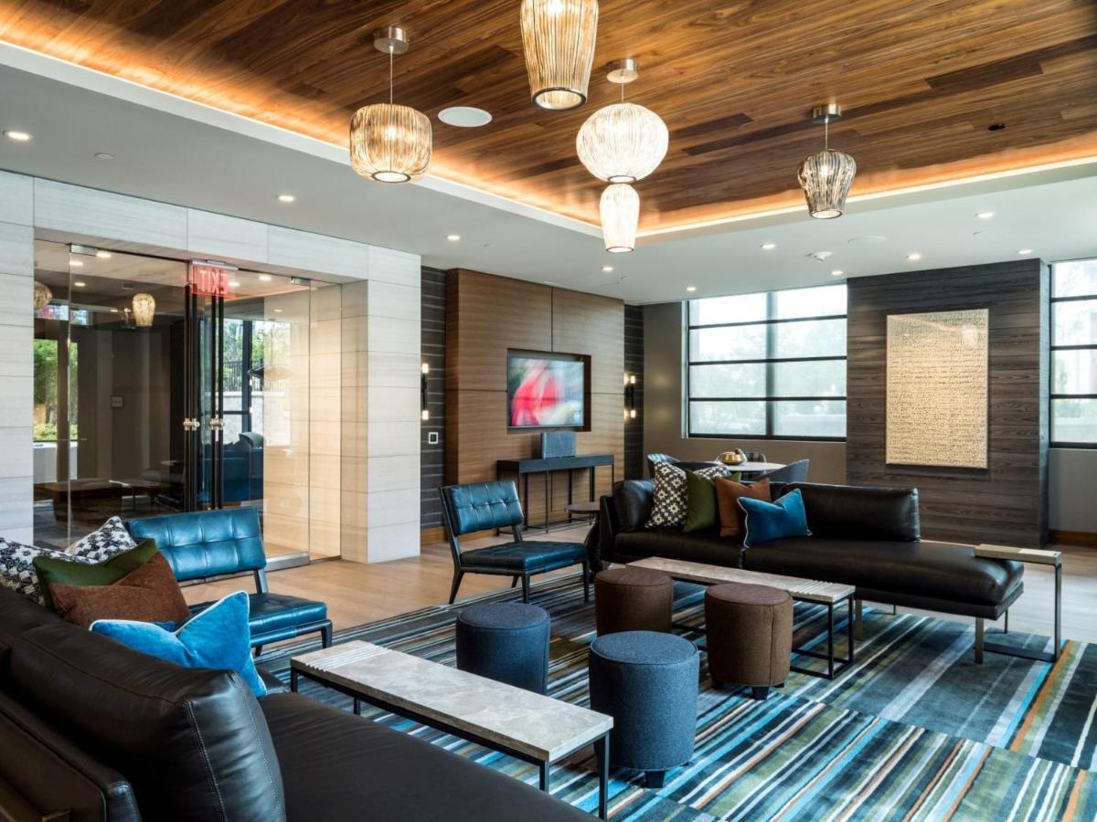 Bluebird Suites At Reston Town Center Экстерьер фото